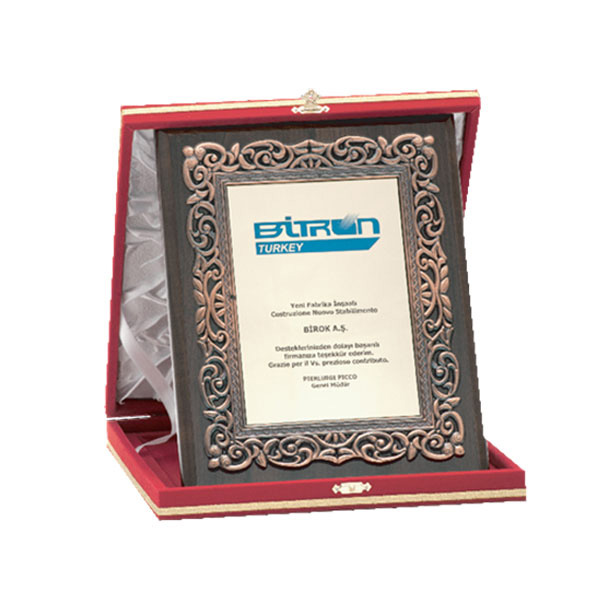 Özel Kesimli Ahşap Plaket AŞP 34